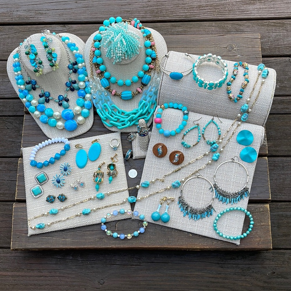 Vintage and Mod Turquoise Tone Jewelry Lot